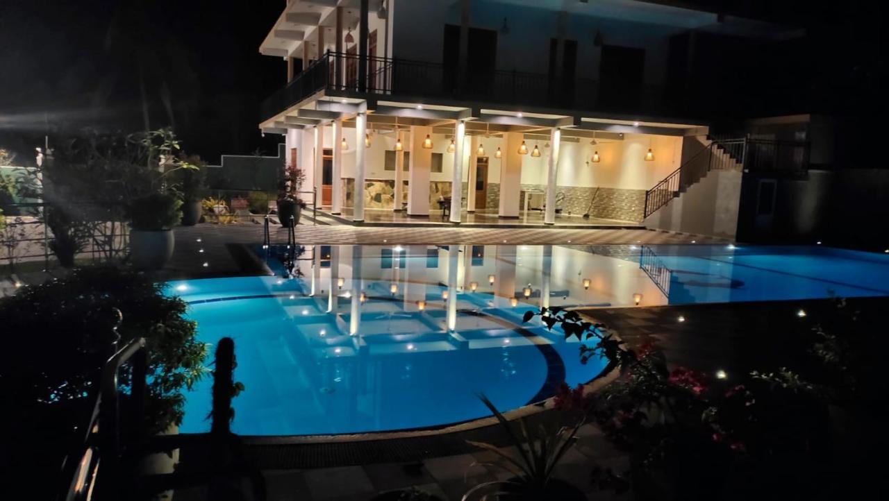 Paradise Hilltop Villa & Apartment Galle Kültér fotó